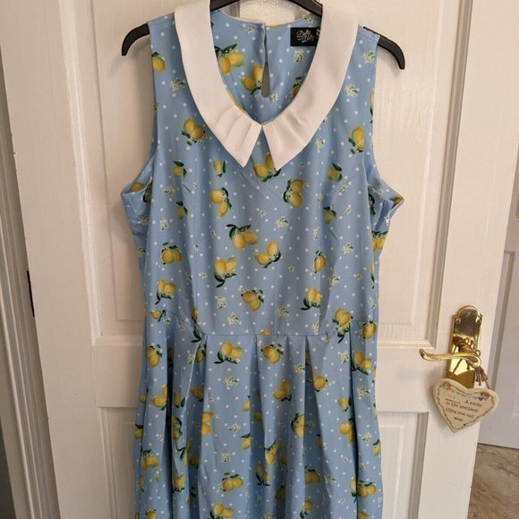 Unbranded dress
